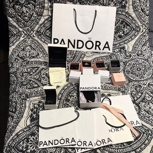 Pandora Accessories Set - Black, White, Pink